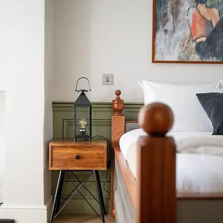 The Aldwark Apartment *